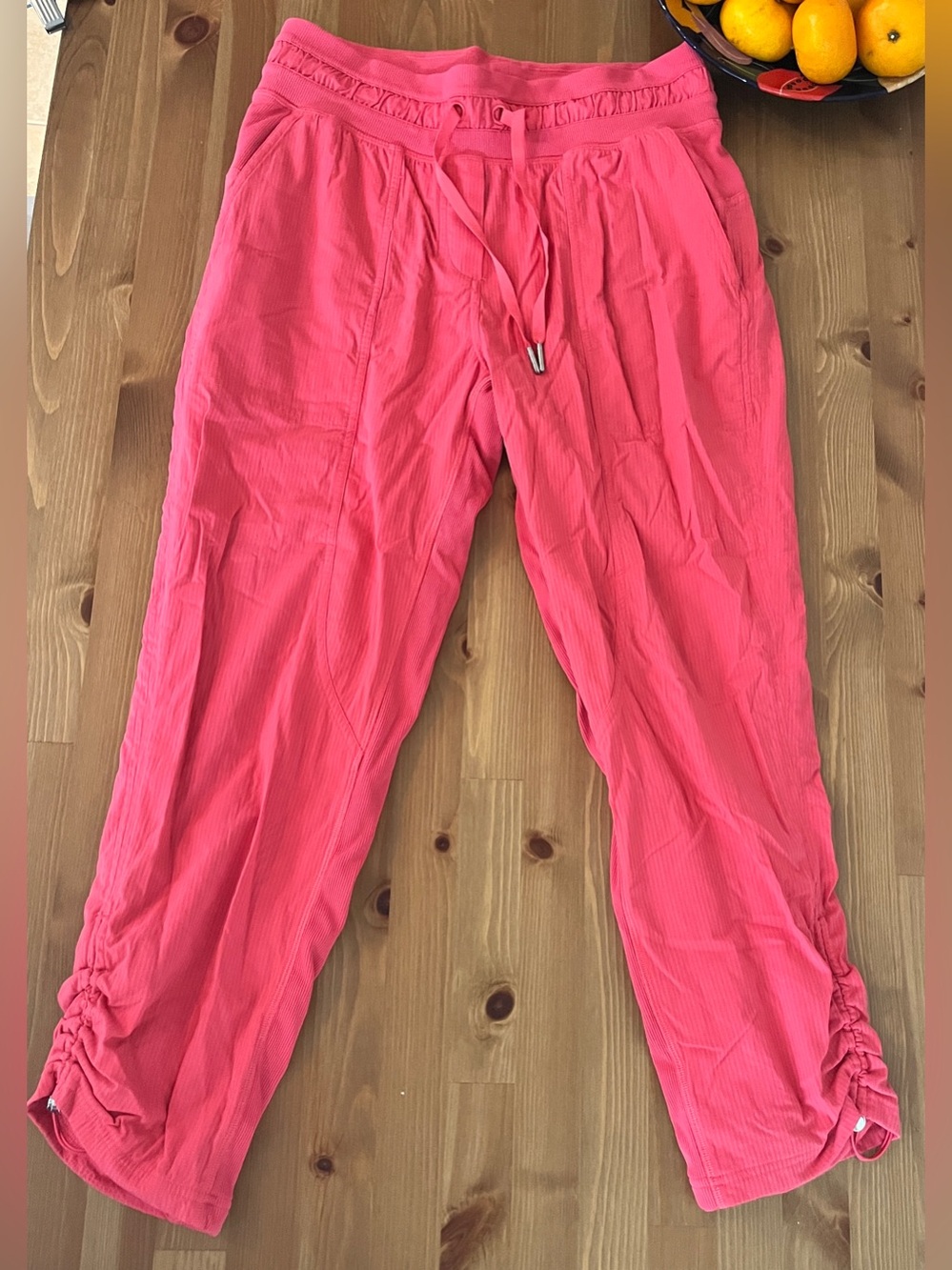 Lululemon pants size 6